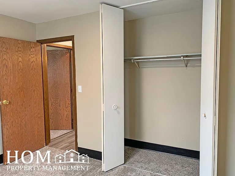 311 E Watonwan St — Photo 8