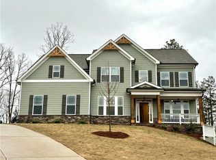 8425 Calloway Club Dr, Cumming, GA 30028