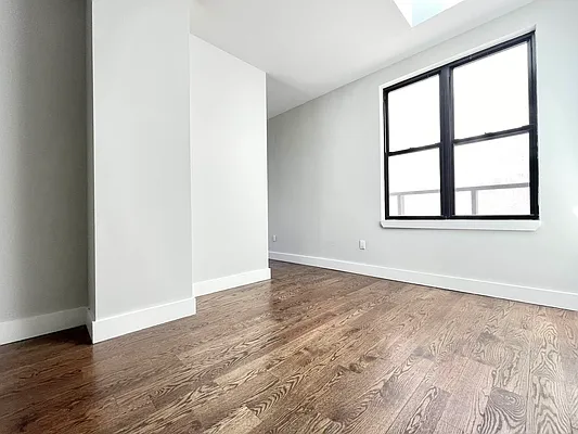 Rented by Native Real Estate LLC | media 8