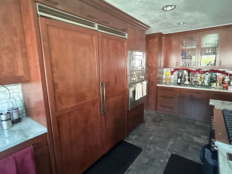 1046 S Mountcrest Ct — Photo 5