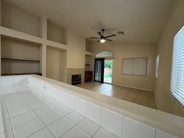 3 bed, 1508 sqft, $2,250 — Photo 4