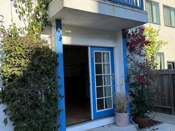 2606 Pacific Ave APT 1, Venice, CA 90291