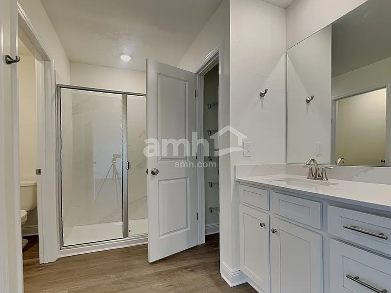 1768 Meadowgrove Ave — Photo 11