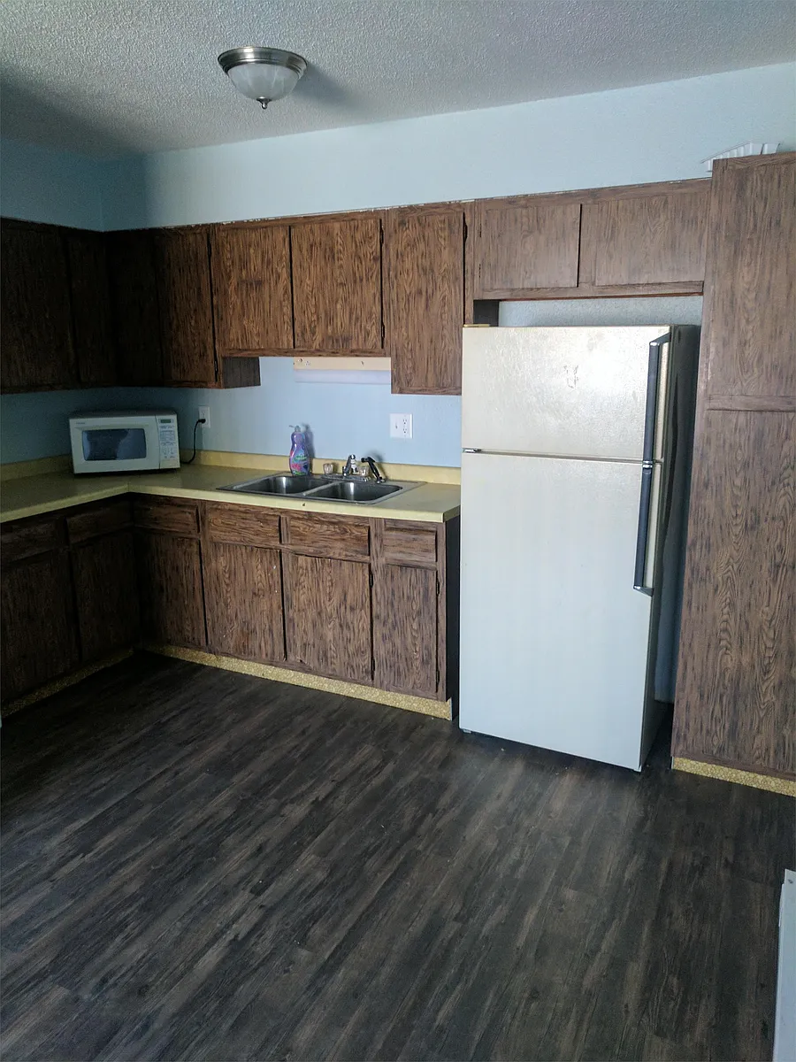 Building Photo - 108 Hager Ave #5