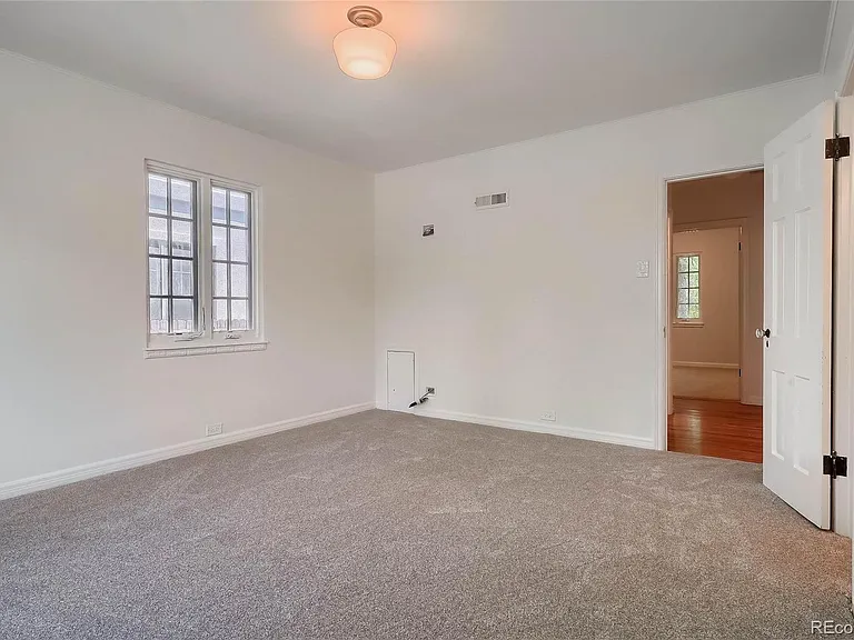2232 S Clayton St — Photo 24