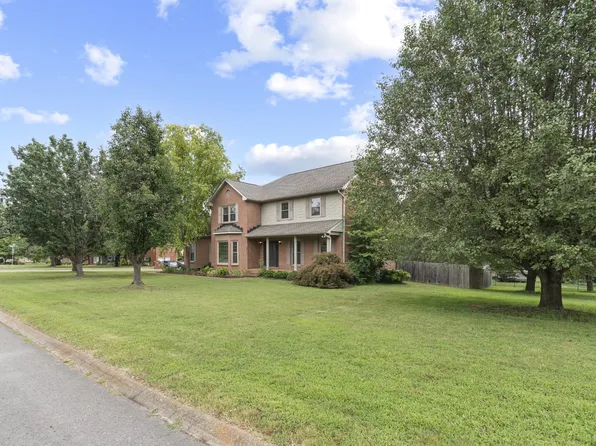2100 Woodwind Point, Mount Juliet, TN 37122