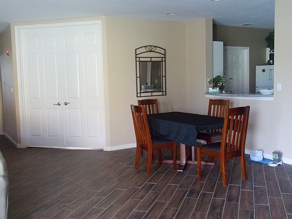 4th image of 5020 Fairways Cir #106