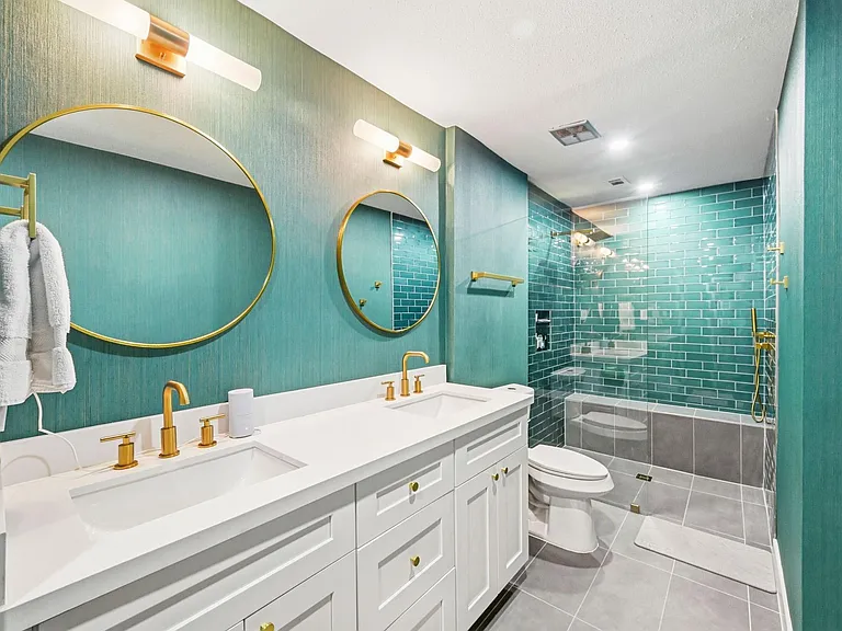 1116 Bering Dr #25 — Photo 30
