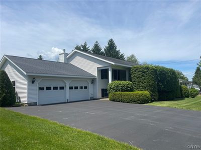 576 Stoneleigh Rd, Oneida, NY, 13421