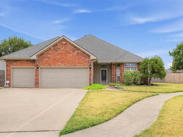 3908 Brunswick Ln, Norman, OK 73072