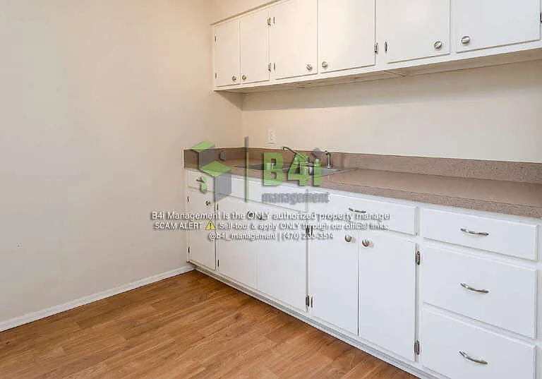 4470 Burks Rd — Photo 8