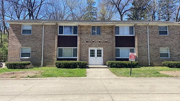 3015 Idylwilde Blvd #2D photo 1