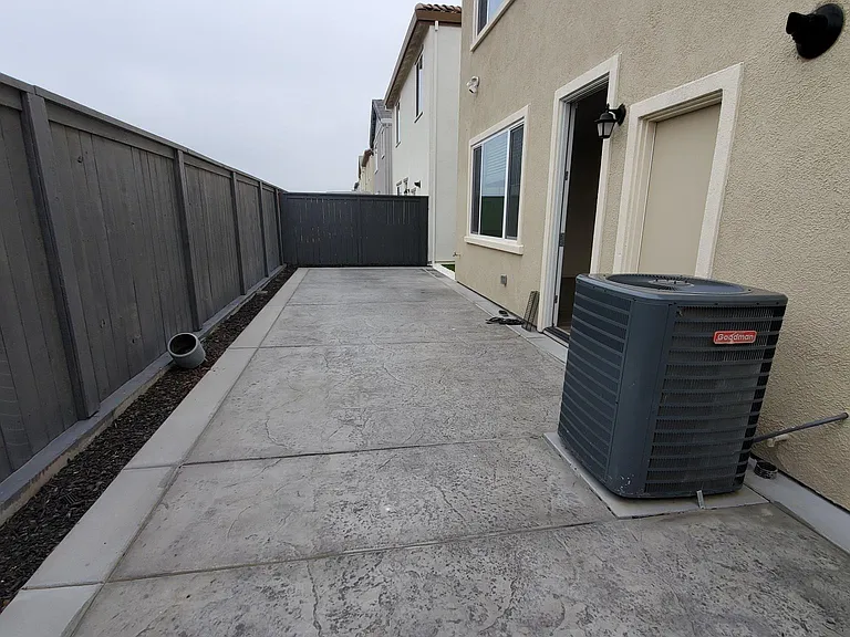 2433 Buzz Aldrin Way — Photo 59