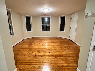 186 Tremont St #3, Fall River, MA 02720