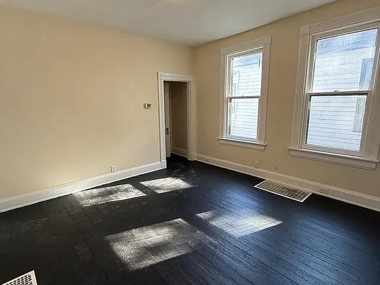 113 W 66th St — Photo 22