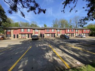 2026 Wilmich Dr, Akron, OH 44301