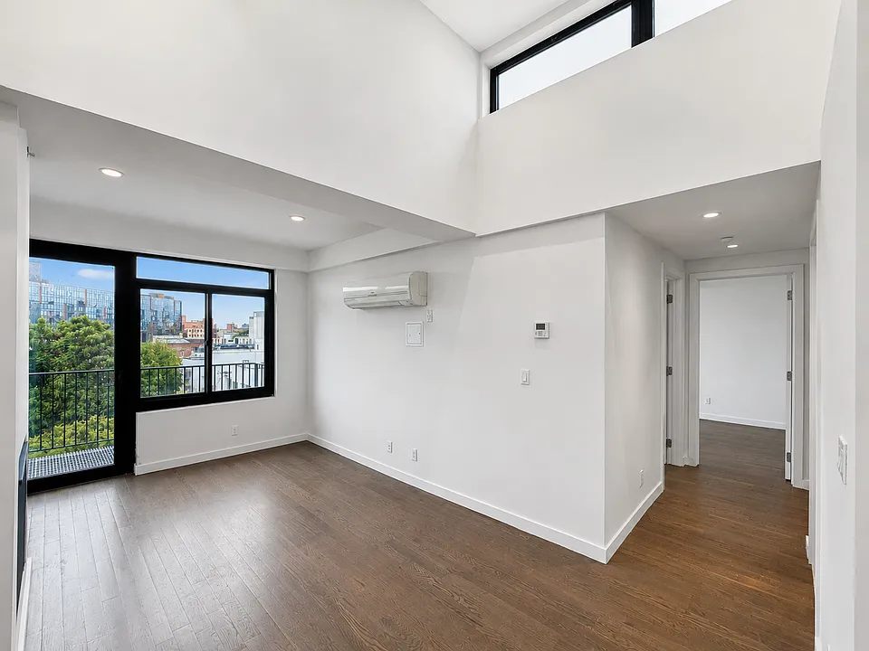 594 Bushwick Ave #606