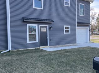 150 N 16th St, Chesterton, IN