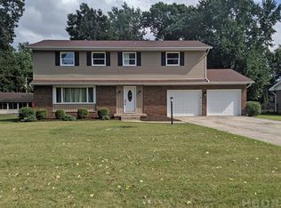 3337 Ridgeview Dr, Findlay, OH 45840