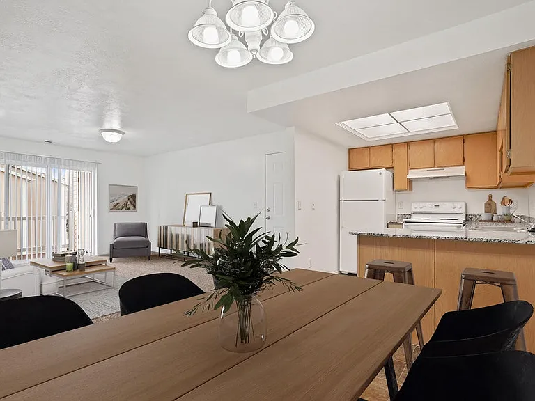 Elk Run Apartments — Photo 4