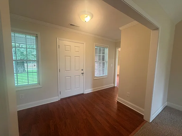 1345 Raccoon Rd — Photo 10