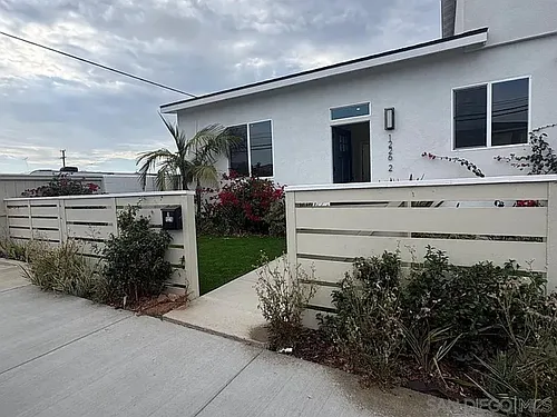 1226 Fern Ave Photo 1