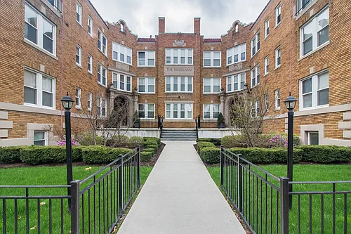 475 Highland Ave Photo 1