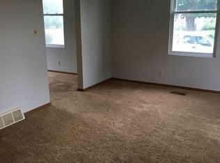 224 W Willow St, Monroe, MI 48162