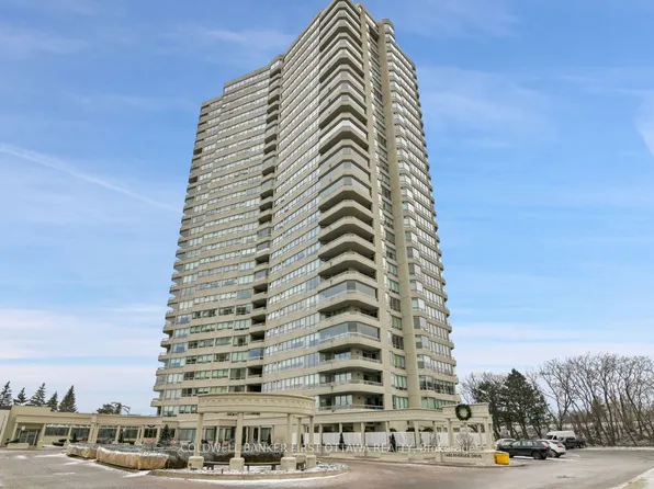 1480 Riverside Dr #2702, Ottawa, ON K1G 5H2