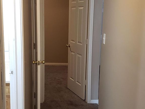 4th image of 1812 Kraig Dr #1812