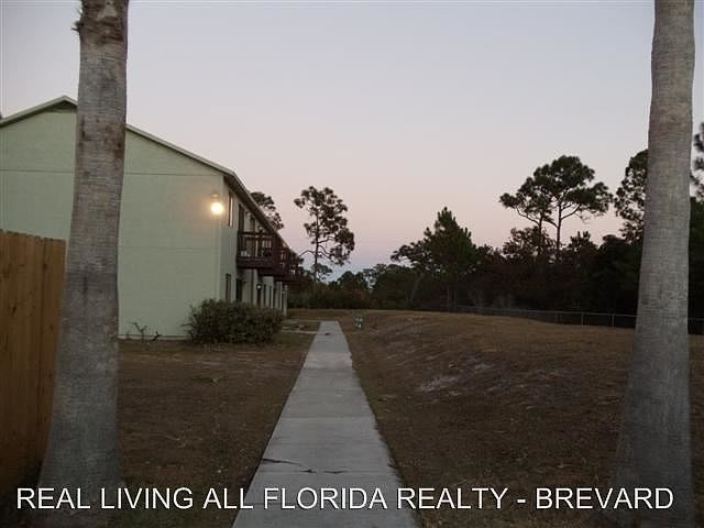 1st image of 421 Mercury Ave SE APT 3