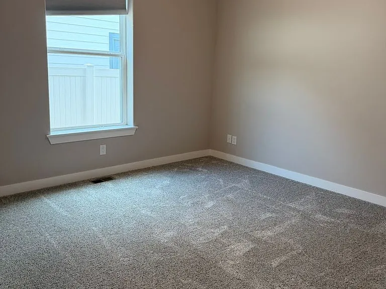1726 Kade Ct — Photo 14
