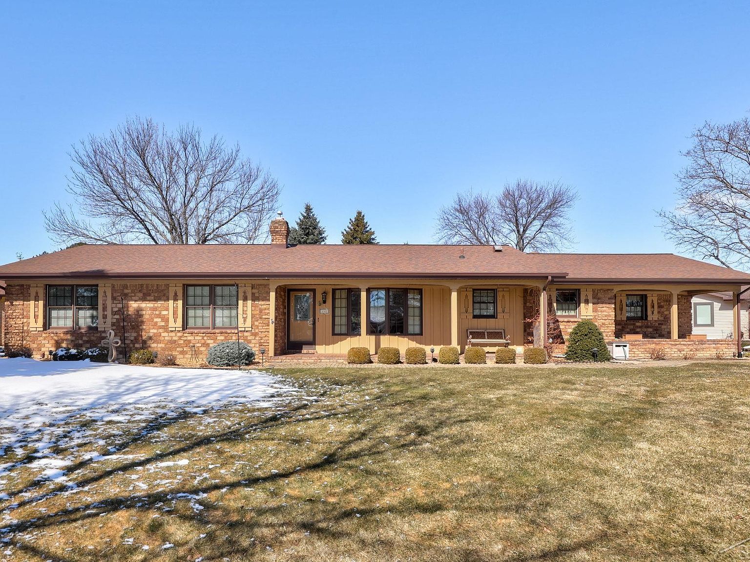 446 Harvest Ln, Frankenmuth, MI 48734 Zillow
