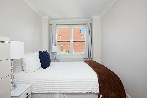 Sold by Corcoran | media 6