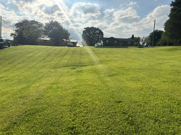 2390B Old Munfordville Rd, Glasgow, KY 42141