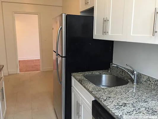 Rented by Sovereign Associates | media 9