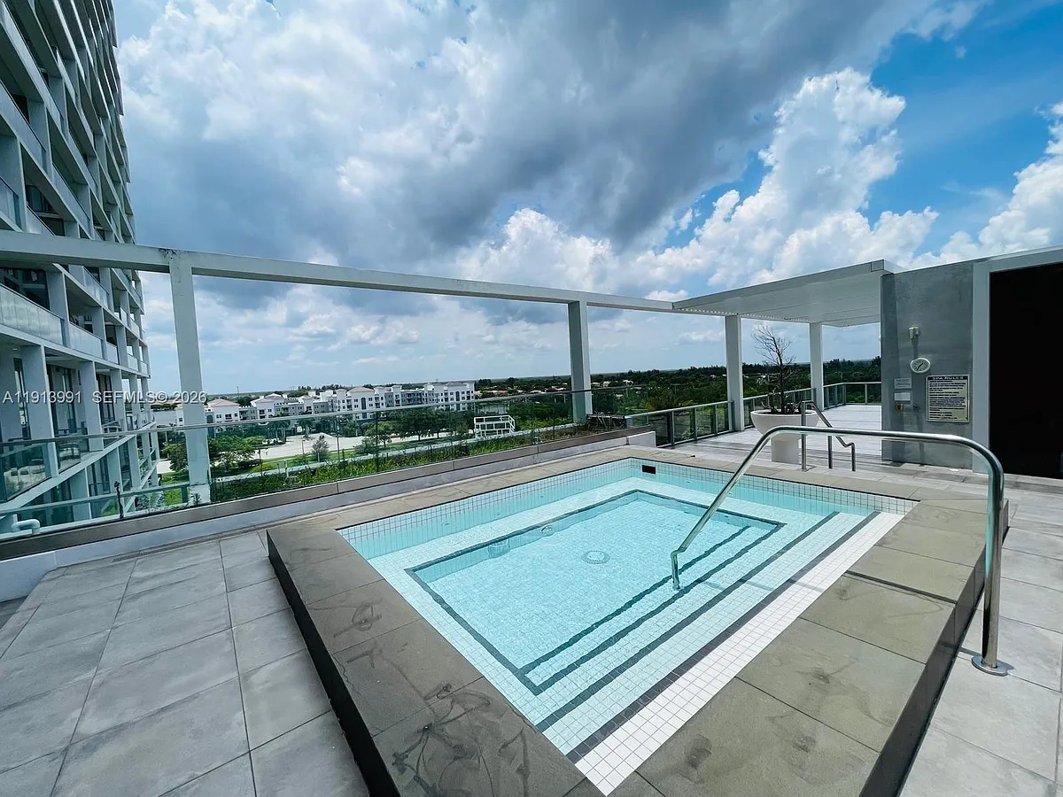 Photo 2 of 27 - 2000 Metropica Way #605 - Sunrise, FL Building Photo - 2000 Metropica Way #605