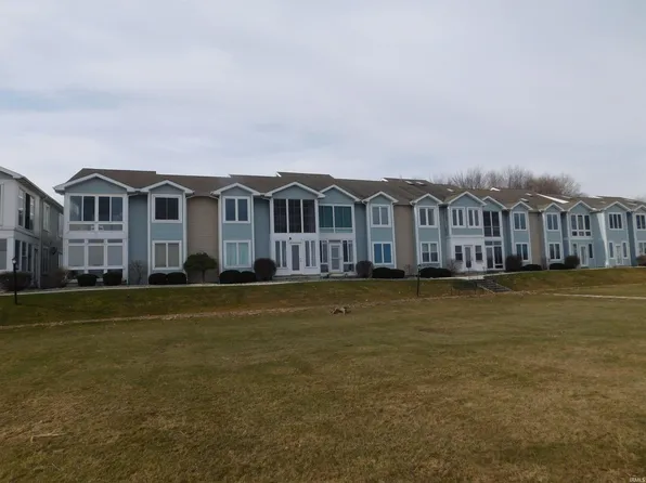 800 E Arthur St APT E4, Warsaw, IN 46580