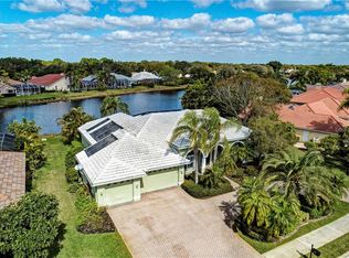 8643 Woodbriar Dr, Sarasota, FL 34238