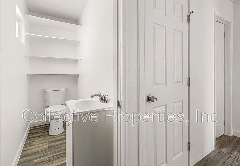 2084 Kearney Ave — Photo 7