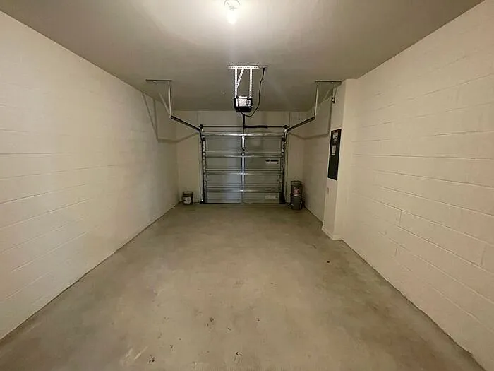 6114 Galloping Dr — Photo 13