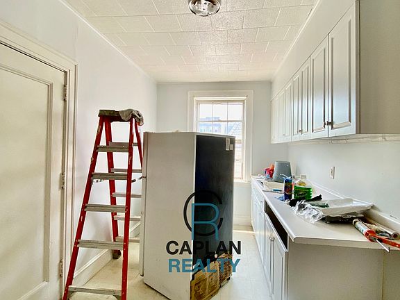 3rd image of 90 Norton St #6