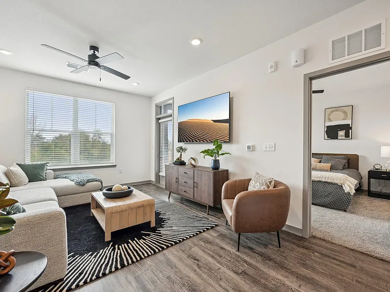 The Quarry Luxury Apartments — Photo 9