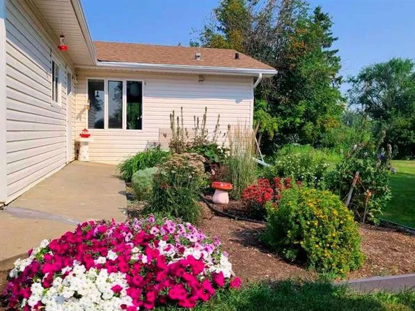 4910 49th Ave S, Birch Hills County, AB T0H 1H0