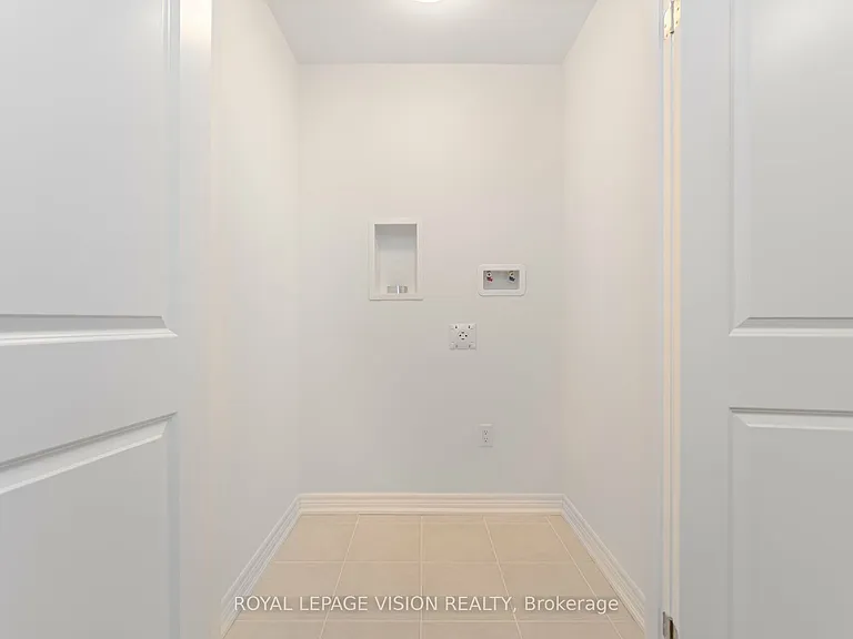60 Folcroft St — Photo 28