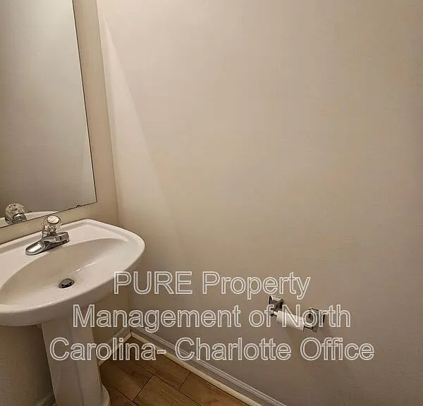 4423 Cades Cove Dr — Photo 14