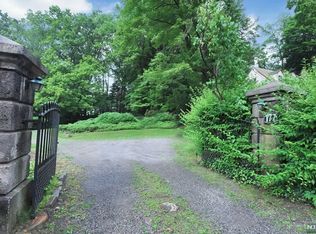 177 Hudson Ave, Tenafly, NJ 07670