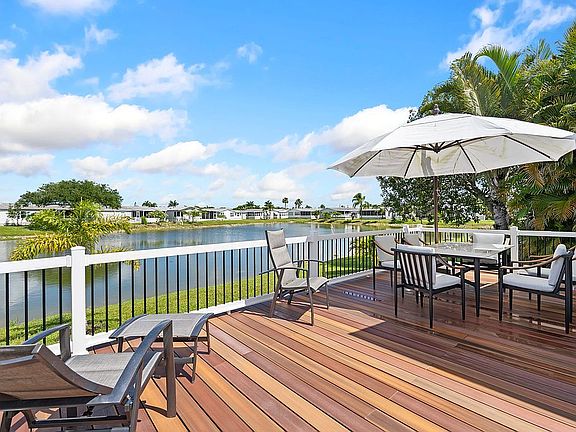 Indoor Outdoor Living 