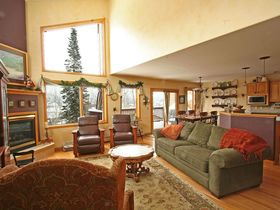 Large Living room with views