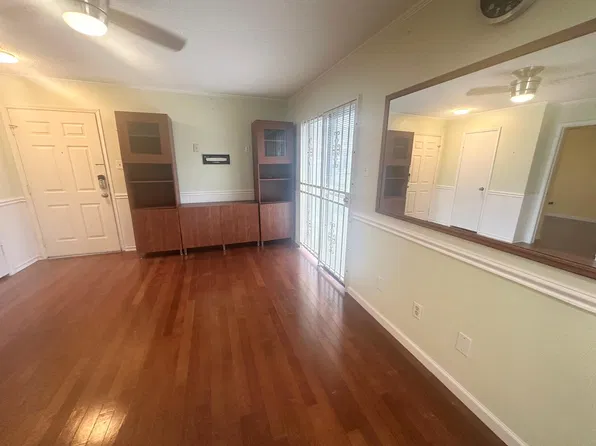 2750 Holly Hall St, Houston, TX